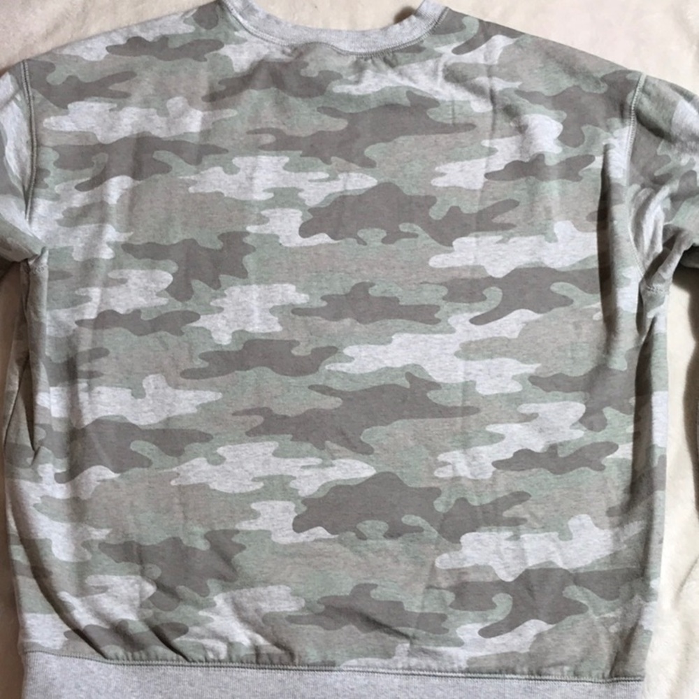 Eddie Bauer Camouflage Sweatshirt - Picture 8 of 8